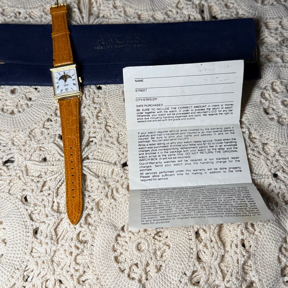 Vintage Axcess Sun and Moon Phase Watch with Blue Velvet pouch and Labeling. - Picture 2 of 8